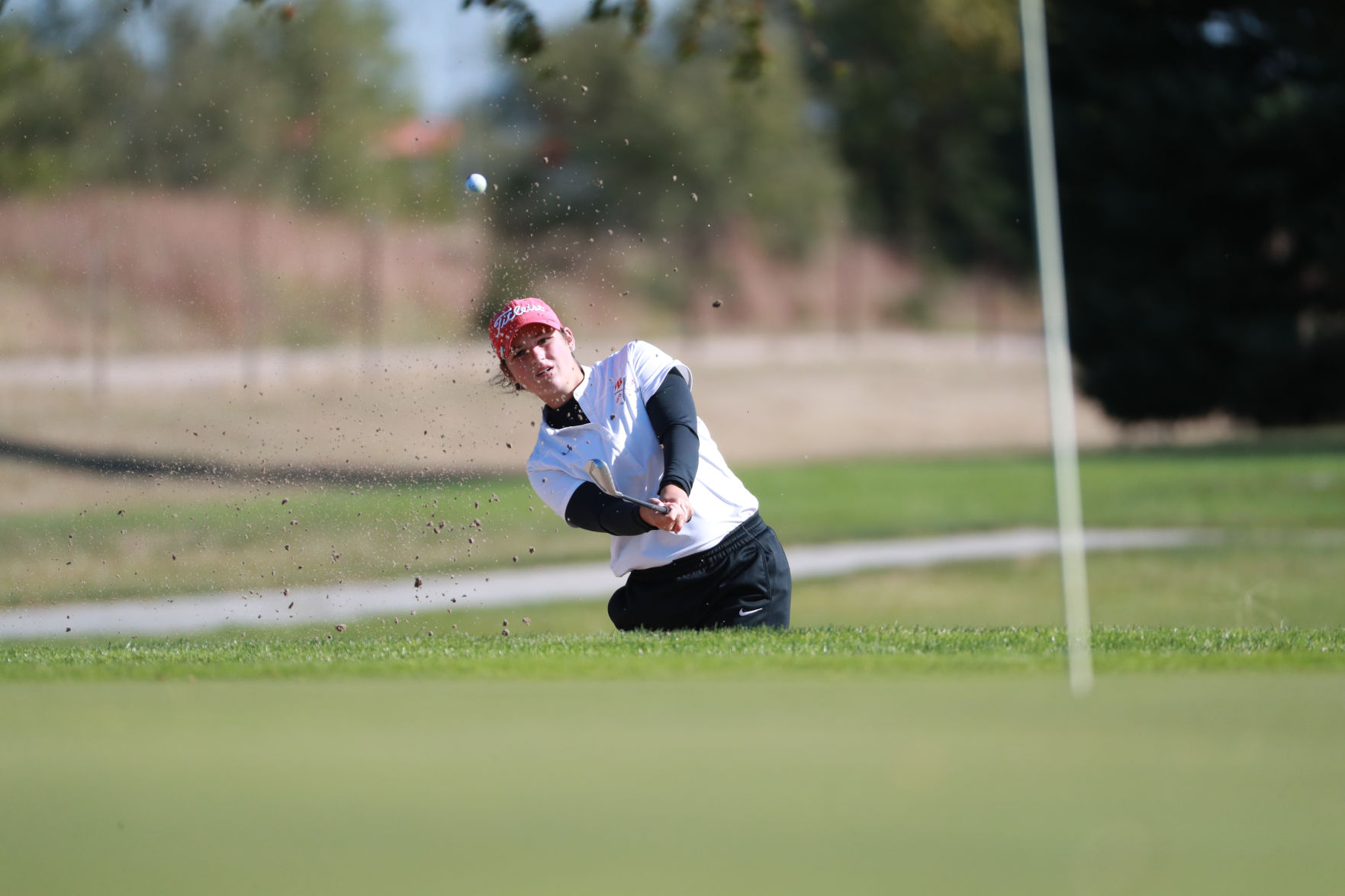 100919_C4GirlsGolf064_bjs.JPG